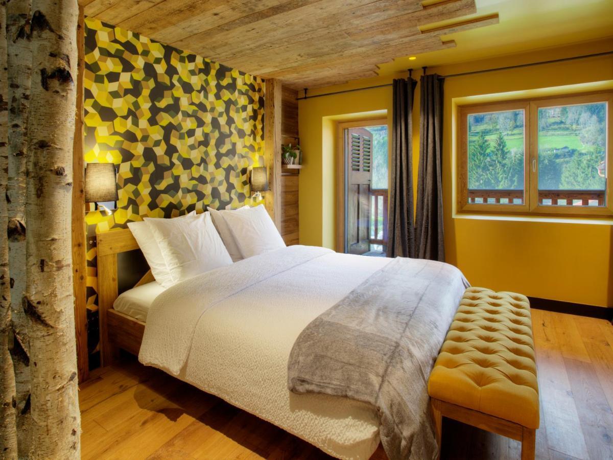 1703 Chalet *