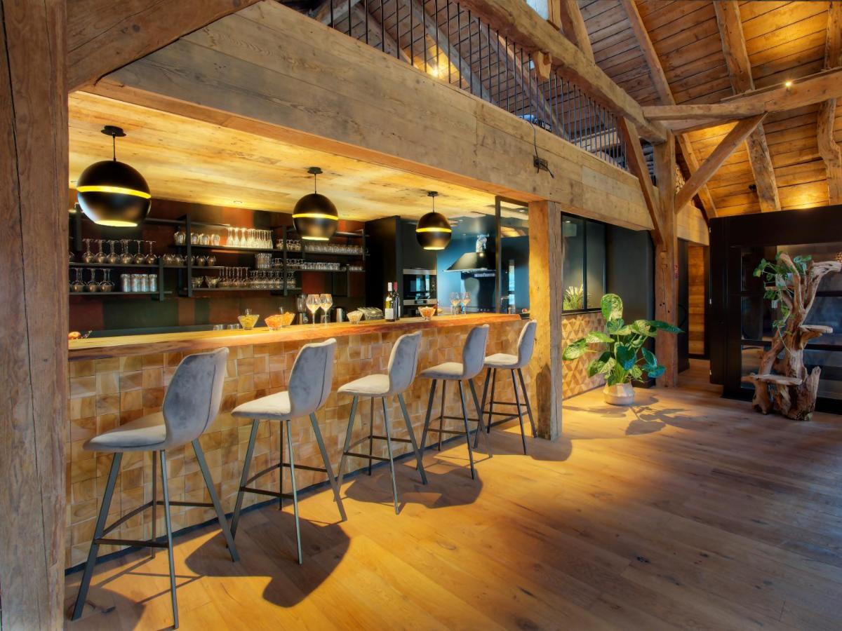 1703 - Open Living & - Adults Only *