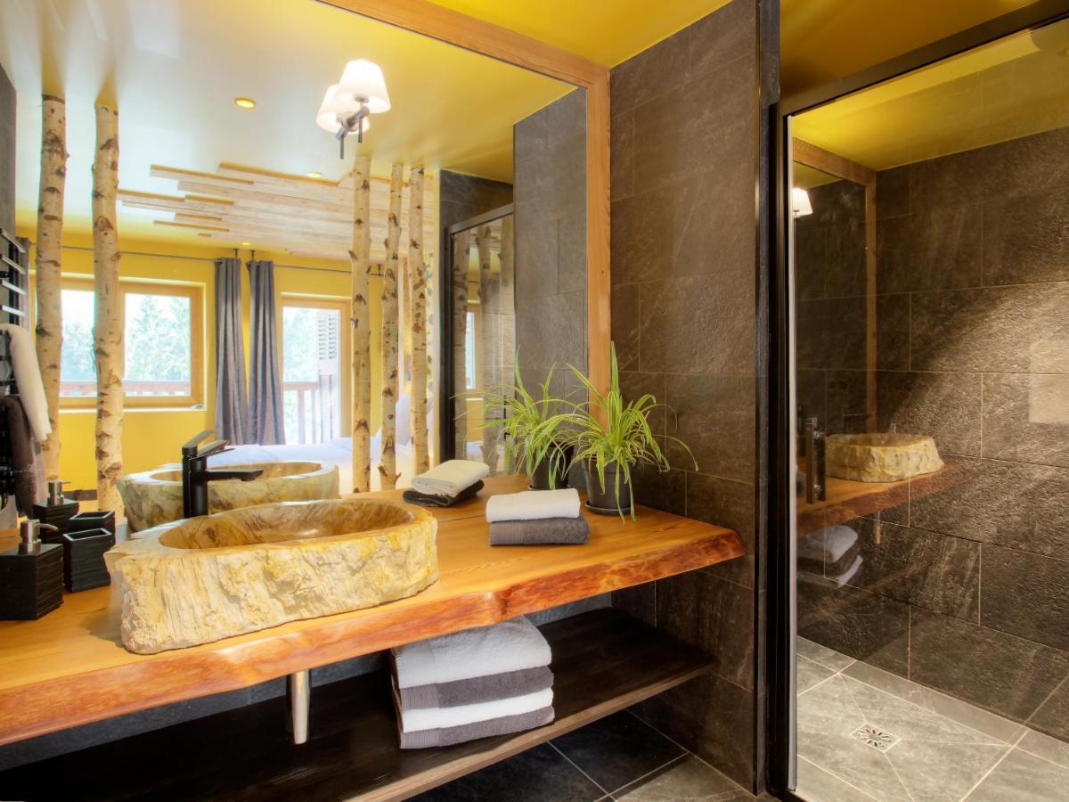 1703 - Open Living & - Adults Only